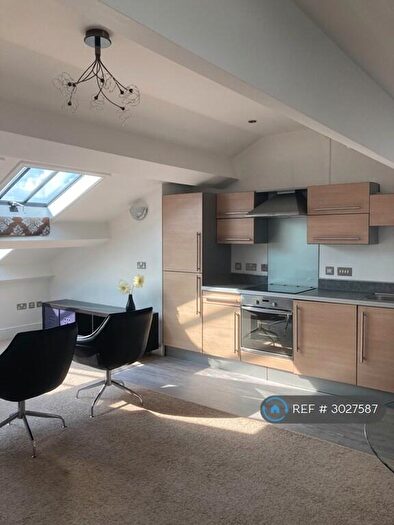 1 Bedroom Penthouse To Rent In Charter House, Preston, PR1