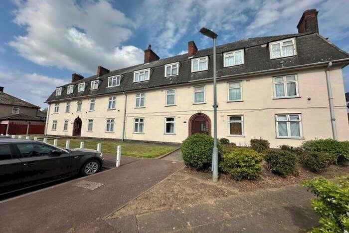2 Bedroom Flat To Rent In Moore Crescent, Dagenham, RM9