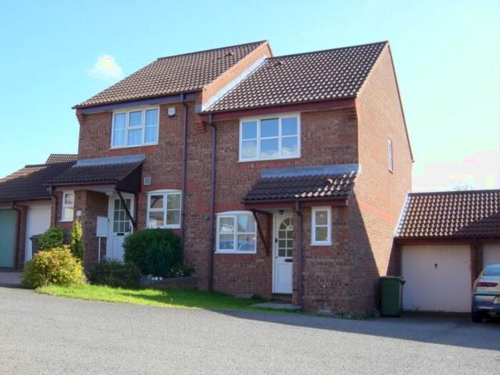 2 Bedroom Semi-Detached House To Rent In Garrett Drive, Bristol, BS32