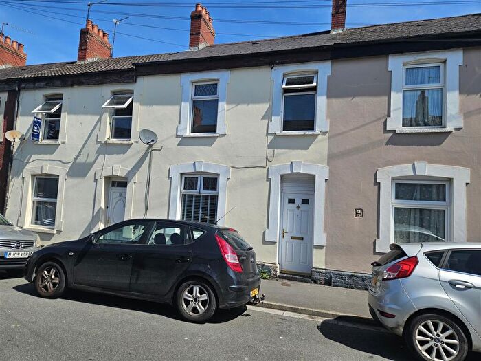 3 Bedroom Terraced House For Sale In Ludlow Street, Grangetown, Cardiff, CF11