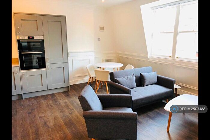 1 Bedroom Penthouse To Rent In Marchaunts Place, Norwich, NR1