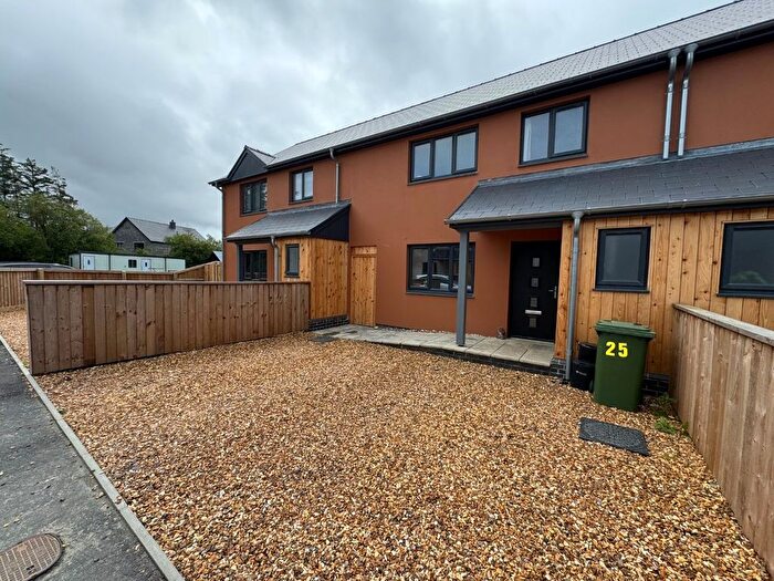 3 Bedroom Semi Detached House For Sale In Cae John, Cross Inn, Llanon, SY23