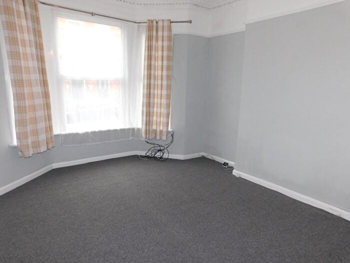1 Bedroom Apartment To Rent In Ampthill Road, Liverpool, L17
