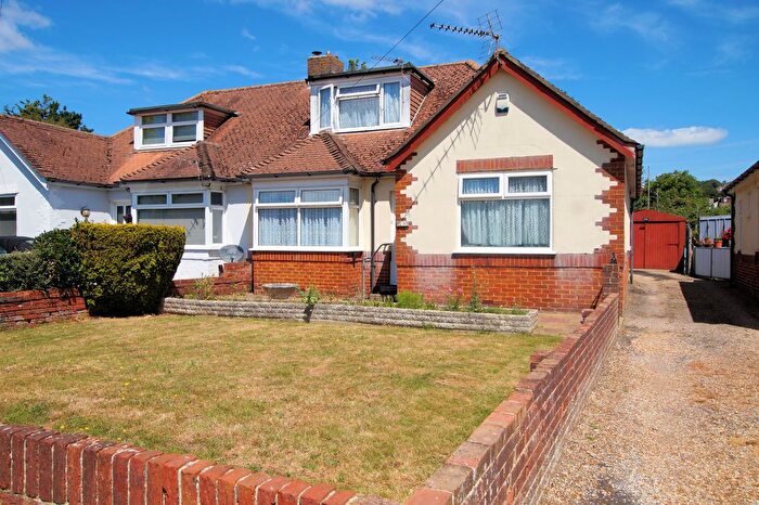 4 Bedroom Semi-Detached Bungalow For Sale In The Crossway, Portchester, PO16
