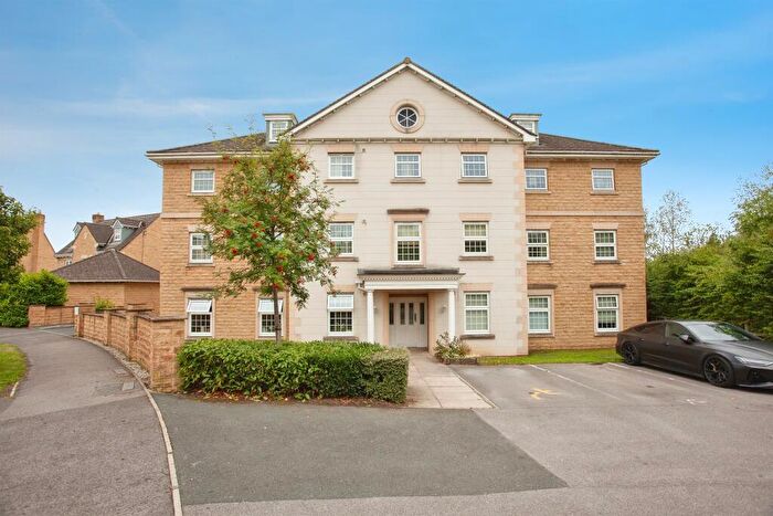 2 Bedroom Apartment For Sale In The Grange, Woolley Grange, Barnsley, S75