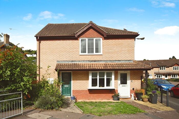 1 Bedroom Maisonette For Sale In Northfield Gardens, Taunton, Somerset, TA1