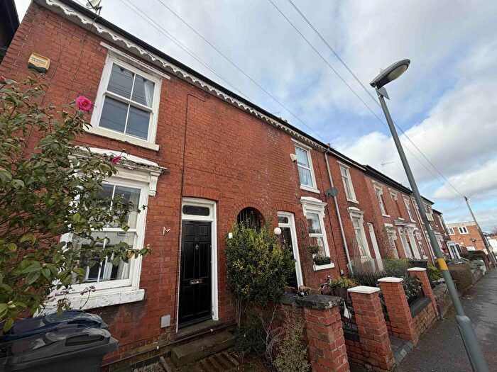 2 Bedroom House To Rent In Bull Street, Harborne, B17