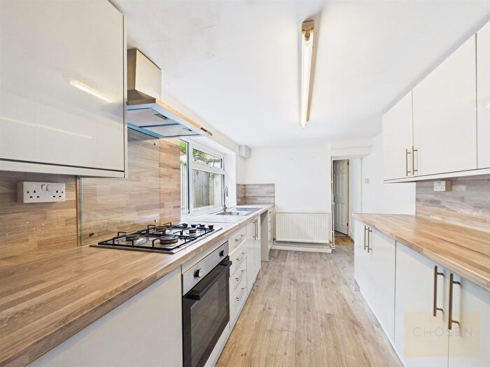 4 Bedroom Terraced House To Rent In Oxford Street, Gloucester, GL1