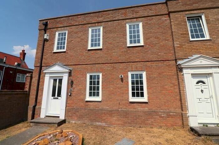 2 Bedroom Terraced House To Rent In Carlton Mews, Higham Ferrers, NN10