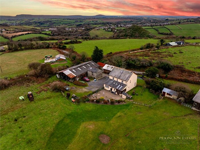 4 Bedroom Equestrian Facility For Sale In Trenance Road, St. Austell, Cornwall, PL25