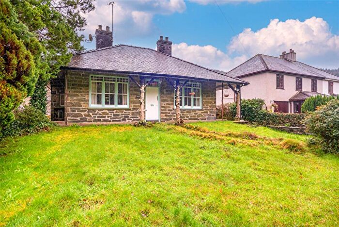 3 Bedroom Detached House For Sale In Holyhead Road, Pentre Du, Betws-y-Coed, Conwy, LL24