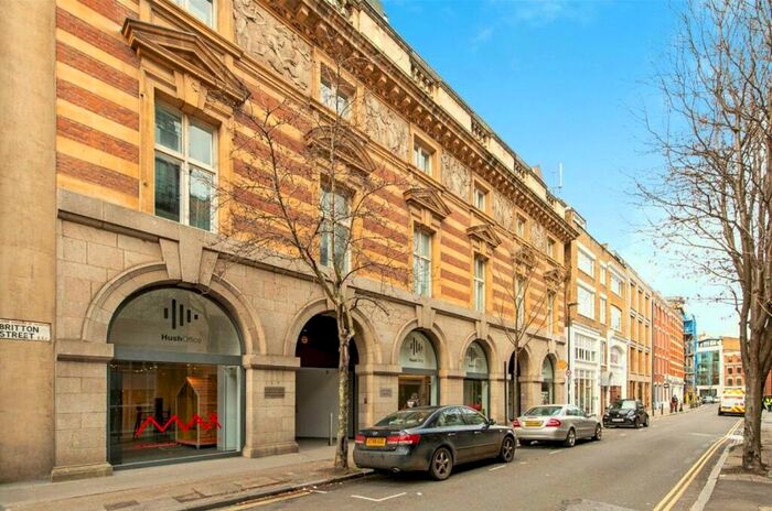 1 Bedroom Flat To Rent In Mountford House, Britton Street, EC1M