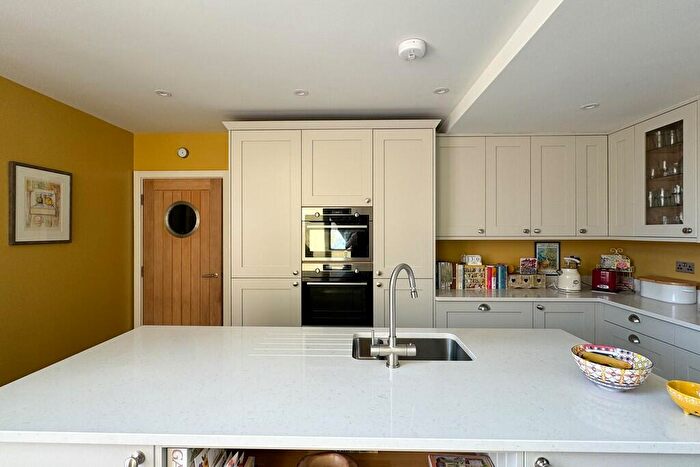 5 Bedroom Detached House For Sale In Hamilton Place, Melton Mowbray, LE13