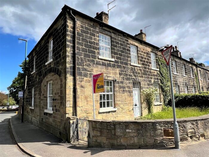 4 Bedroom End Of Terrace House For Sale In Barnsley Road, Ackworth, Pontefract, WF7