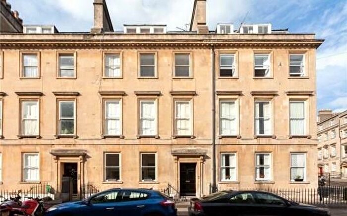 1 Bedroom Apartment To Rent In Alfred Street, BA1