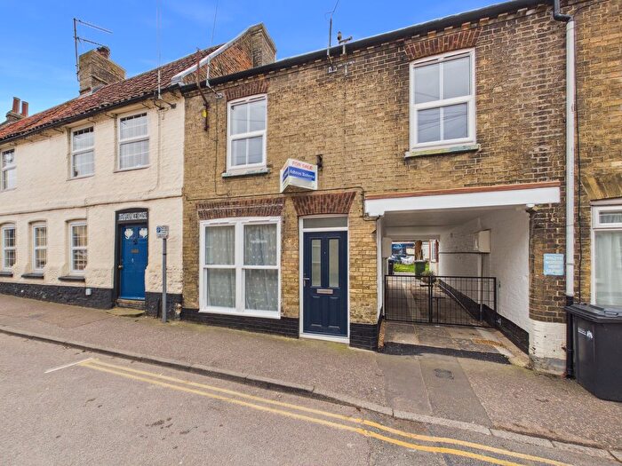 3 Bedroom Terraced House For Sale In Bridge Street, Downham Market, PE38