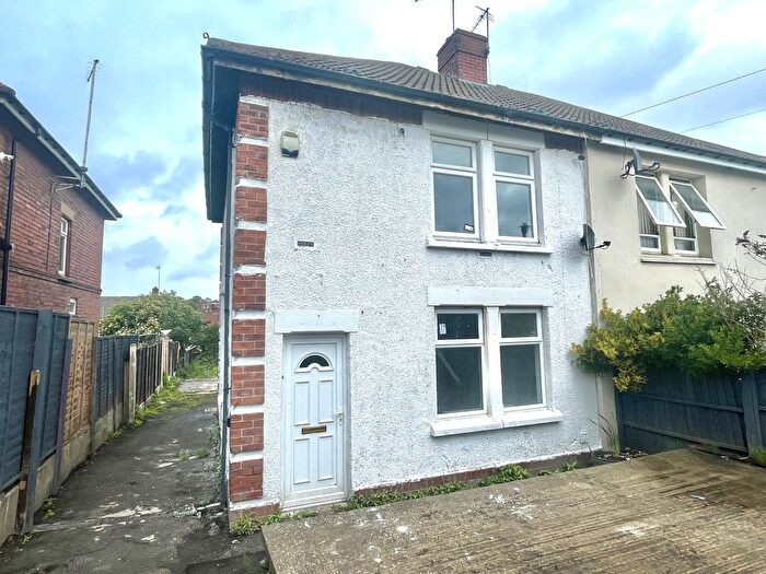 3 Bedroom Semi-Detached House To Rent In Oates Avenue, Rawmarsh, Rotherham, S62