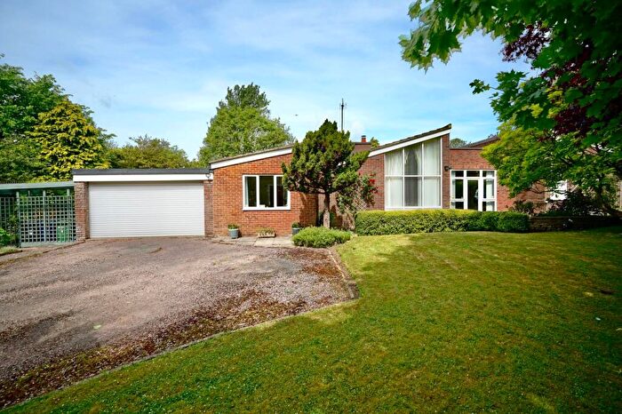 4 Bedroom Detached House For Sale In The Pentelows, Covington, PE28