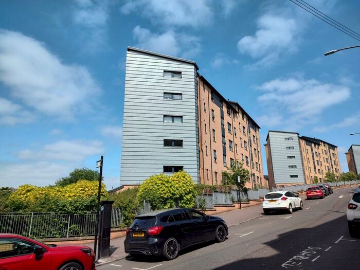 2 Bedroom Flat To Rent In Oban Drive, Glasgow, G20