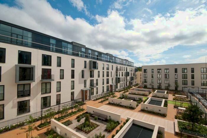 3 Bedroom Apartment To Rent In Palladian, Victoria Bridge Road, Bath, BA2