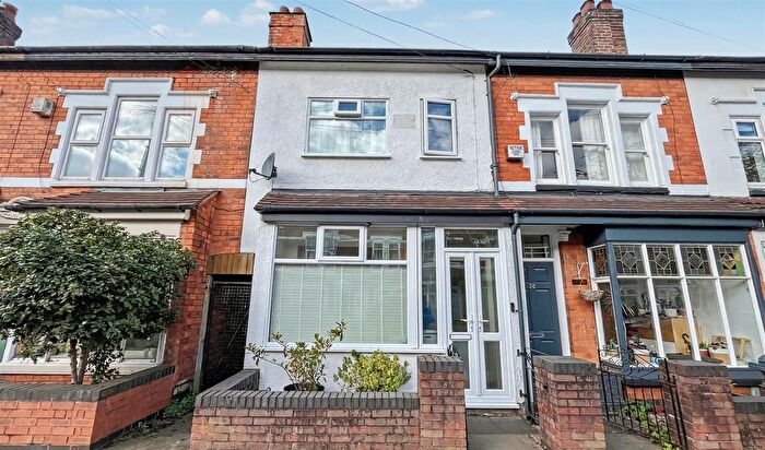 3 Bedroom Terraced House For Sale In Cecil Road, Selly Park, B29