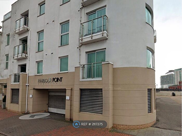 2 Bedroom Flat To Rent In Stuart Street, Cardiff, CF10