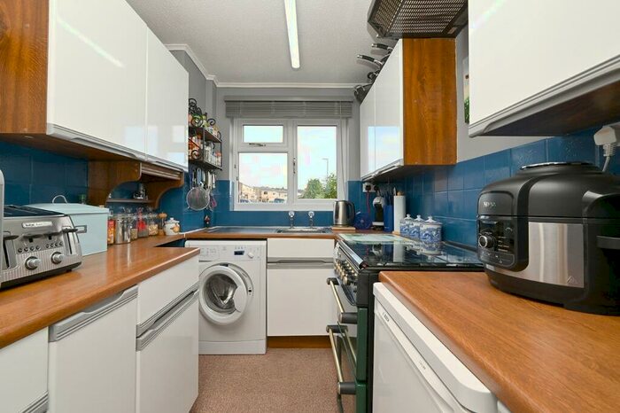 2 Bedroom Semi-Detached House For Sale In Crabtree Close, Wirksworth, DE4