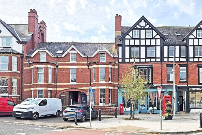 6 Bedroom Terraced House For Sale In Grosvenor Road, Llandrindod Wells, Powys, LD1