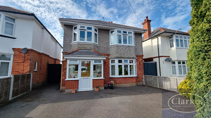 4 Bedroom Detached House For Sale In Namu Road, Bournemouth, BH9
