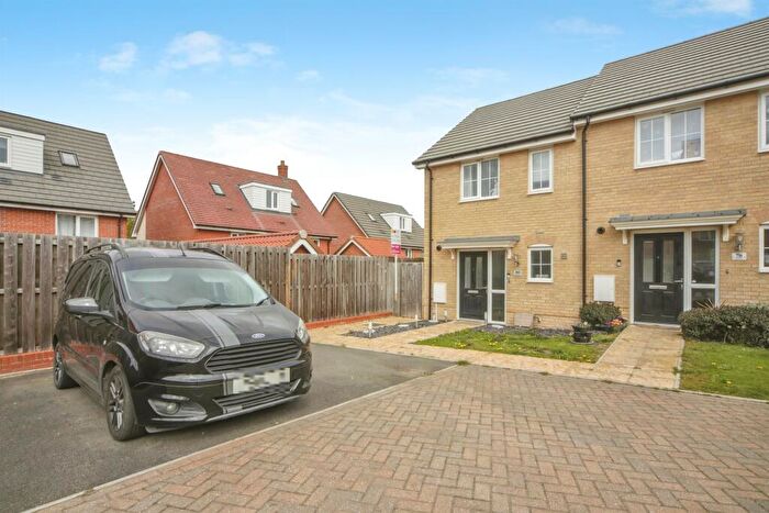 2 Bedroom End Of Terrace House For Sale In Fuller Way, Stowmarket, IP14