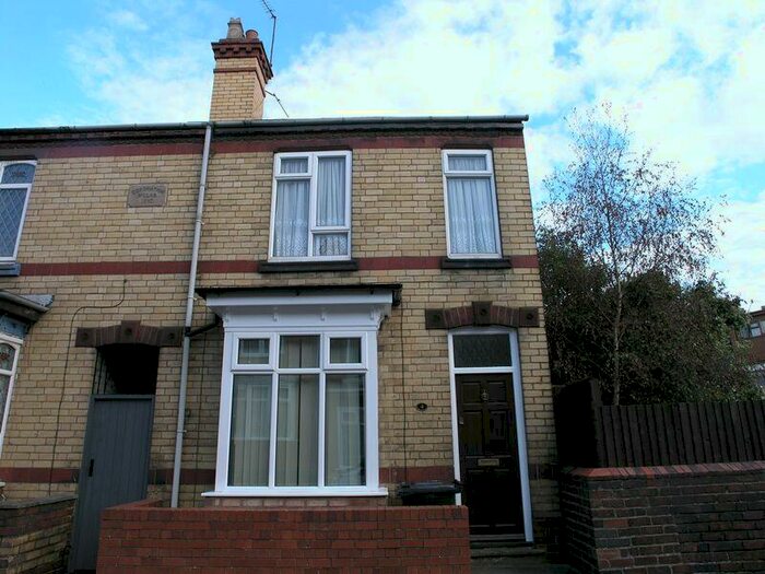 3 Bedroom Terraced House To Rent In Adelaide Street, Brierley Hill, DY5