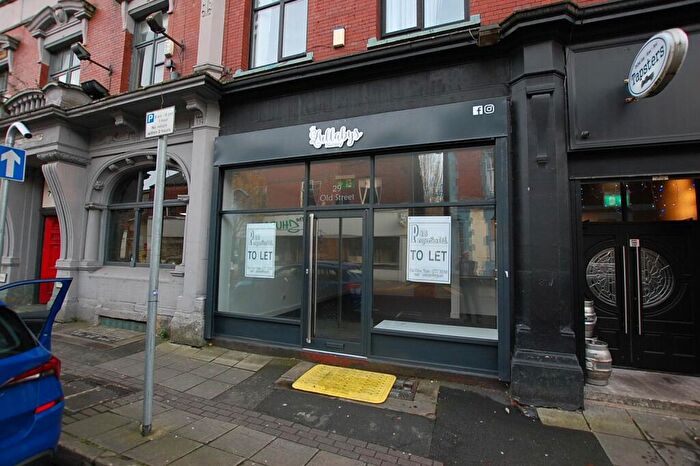 Property To Rent In Old Street, Ashton-under-Lyne, Greater Manchester, OL6