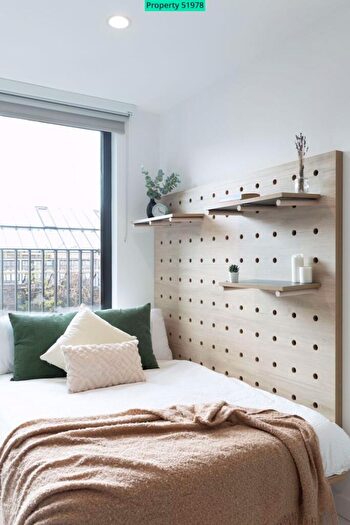 Studio To Rent In Node, Limehouse, E14 - Photo 2