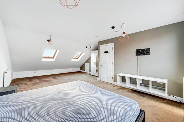 4 Bedroom Semi-Detached House For Sale In Bowes Road, East Acton, W3