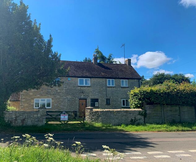 5 Bedroom Detached House For Sale In The Branch House, Stratton Road, Stoke Lyne, Bicester, Oxfordshire, OX27