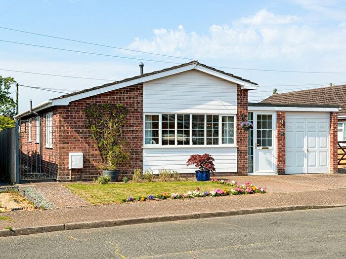 3 Bedroom Detached Bungalow For Sale In Poplar Way, Attleborough, Norfolk, NR17