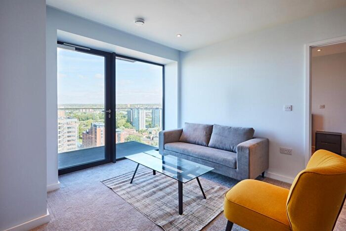 2 Bedroom Apartment To Rent In Local Blackfriars, M3