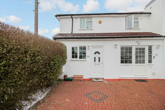 1 Bedroom Flat To Rent In Whitefriars, HA3