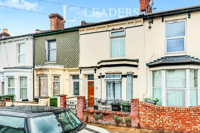 3 Bedroom Terraced House To Rent In Aylesbury Road, Copnor, PO2