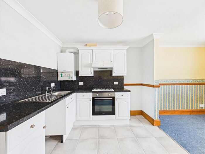 1 Bedroom Flat To Rent In Byng's Terrace, Kingston Road, PO2