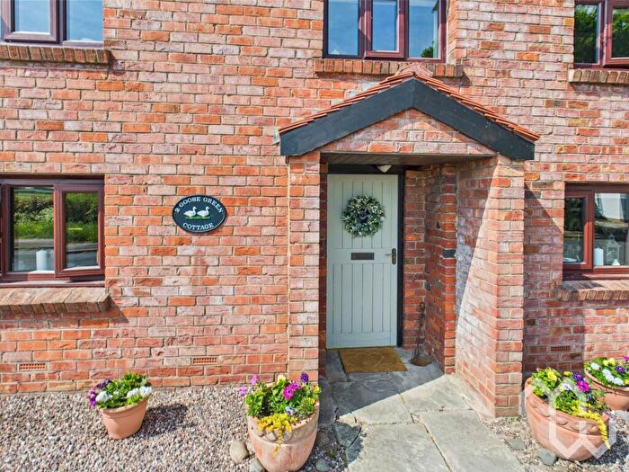 4 Bedroom Cottage For Sale In Moss House Lane, Much Hoole, PR4