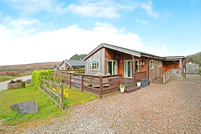 3 Bedroom Bungalow For Sale In Meadowside Farm, Winnards Perch, St. Columb, Cornwall, TR9
