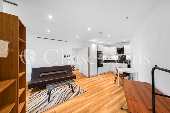 1 Bedroom Flat To Rent In New Drum Street, Aldgate, London, E1