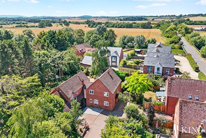 4 Bedroom Detached House For Sale In The Farriers, High Street, Broom, Alcester, B50