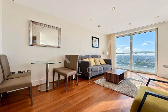 1 Bedroom Flat To Rent In Talisman Tower, Lincoln Plaza, Canary Wharf, E14