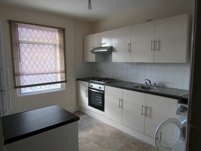 2 Bedroom Flat To Rent In Havelock Road, Luton LU2