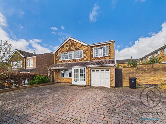 5 Bedroom Detached House For Sale In Pinewood Crescent, Heighington Village, DL5