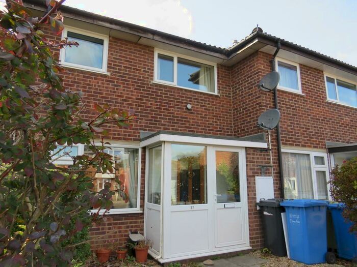 3 Bedroom House To Rent In Walcot Close, Norwich, NR5