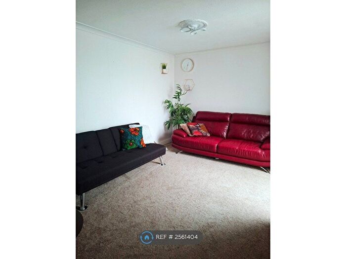 4 Bedroom Terraced House To Rent In Wyvern, Telford, TF7