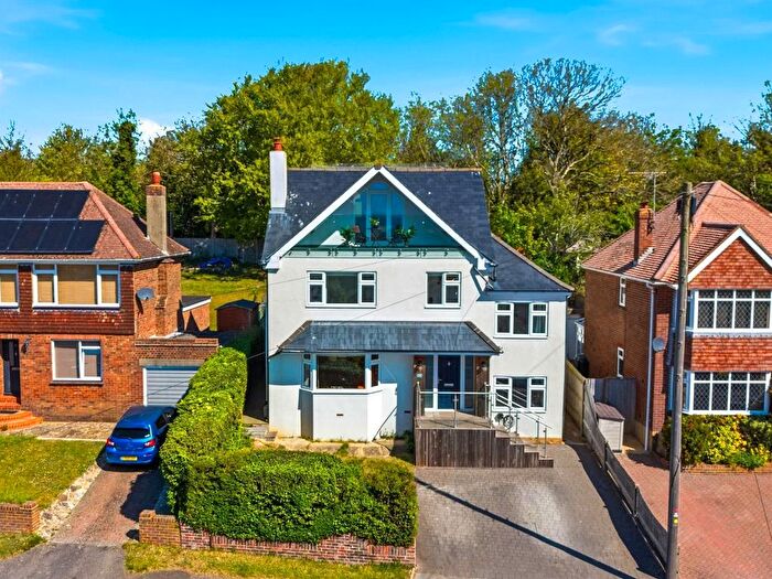 6 Bedroom Detached House To Rent In Ring Road, Lancing, BN15